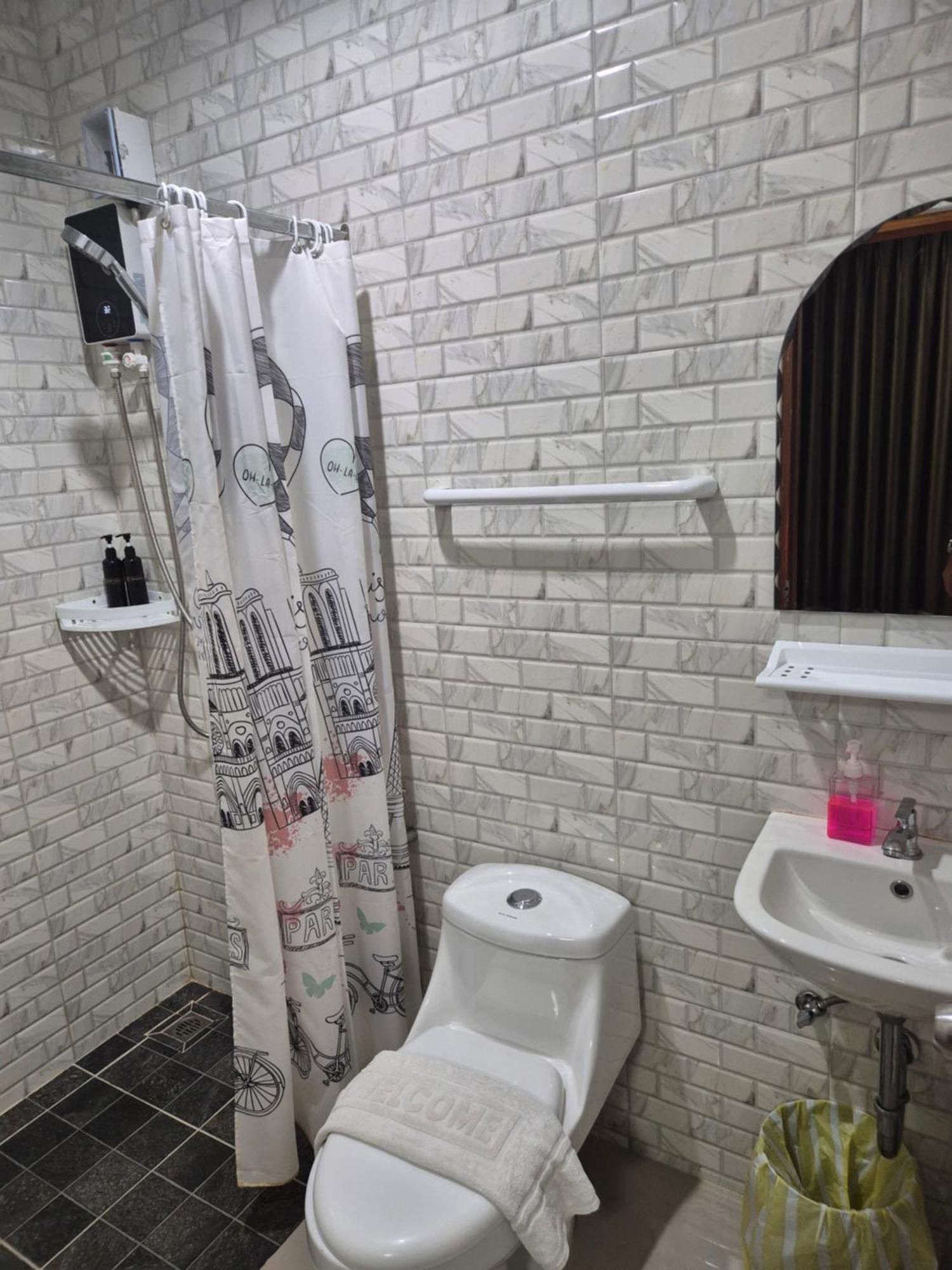 Dorothys Hotel Патая Екстериор снимка